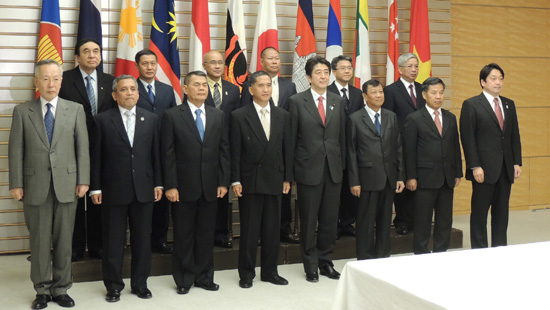 ជប៉ុន-អាស៊ានបង្កើនកិច្ចសហប្រតិបត្តិការលើវិស័យការពារជាតិ